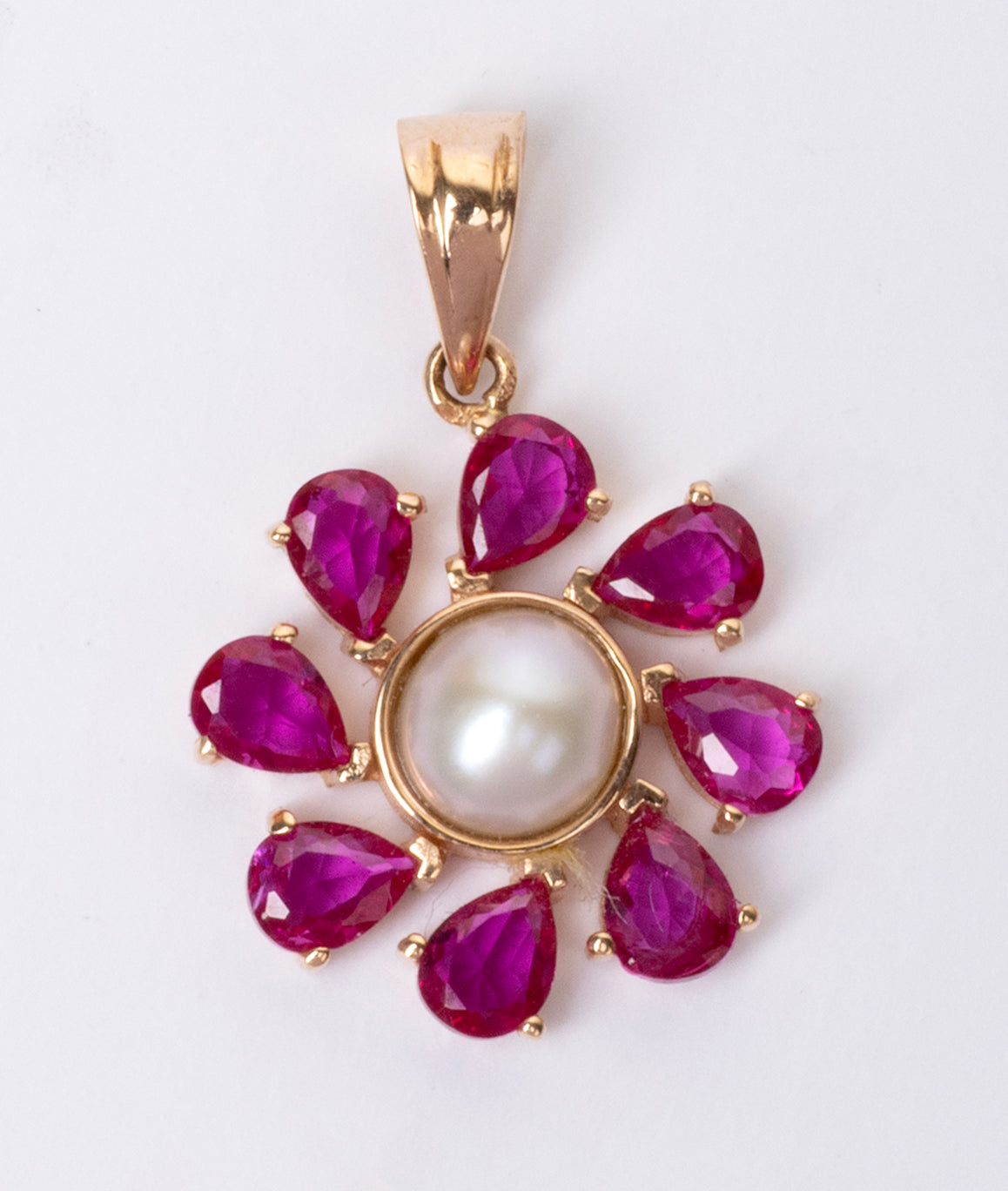 Gulabi 18kt Yellow Gold Festive Gemstone Pendant for Women