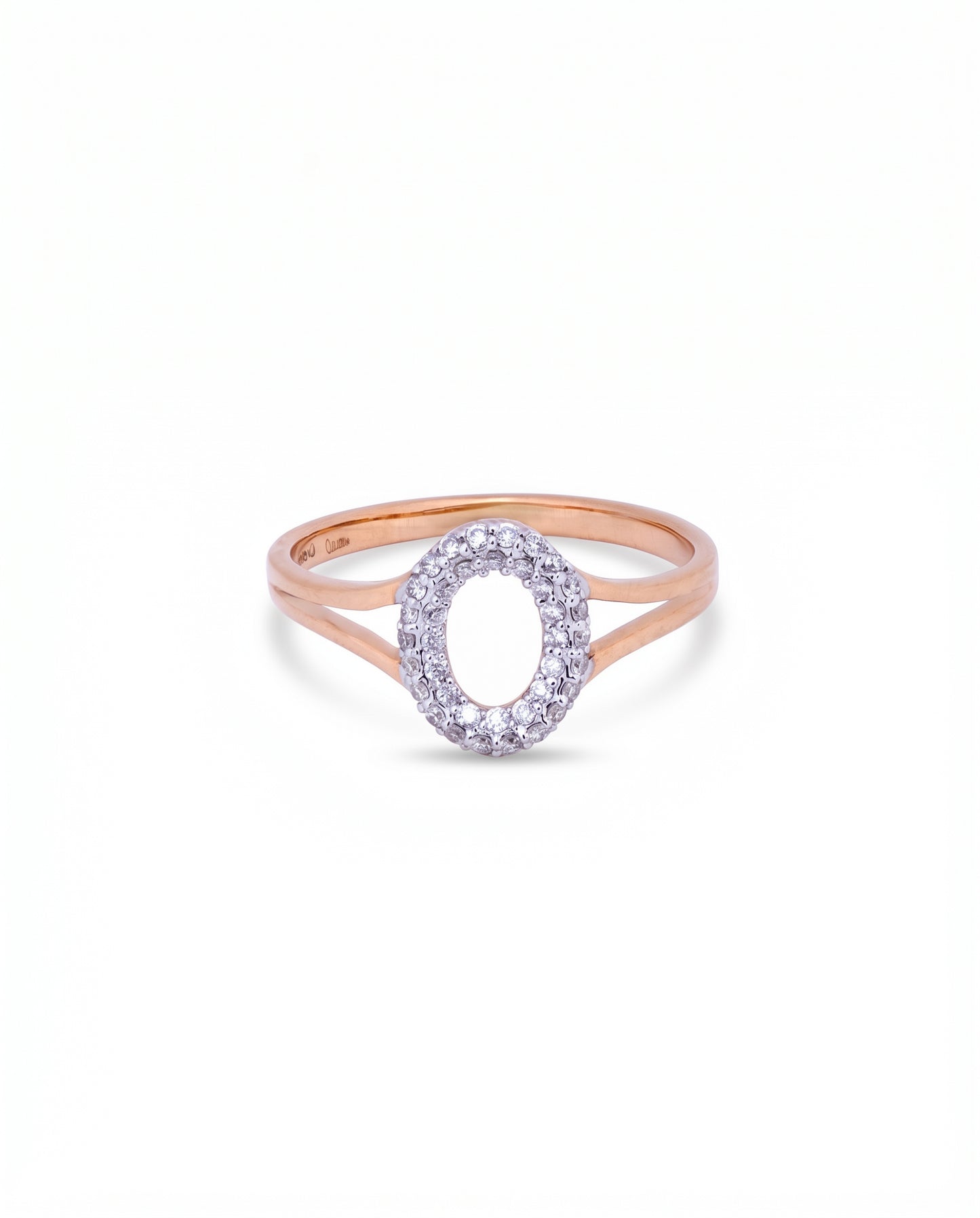 Mandal Diamond Oval 18kt Rose Gold Ring for Women