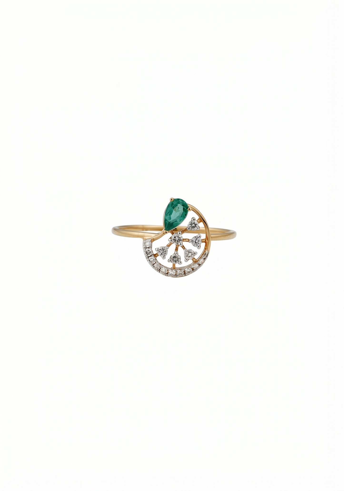 18kt Gold Diamond Crescent Party Ring for Women