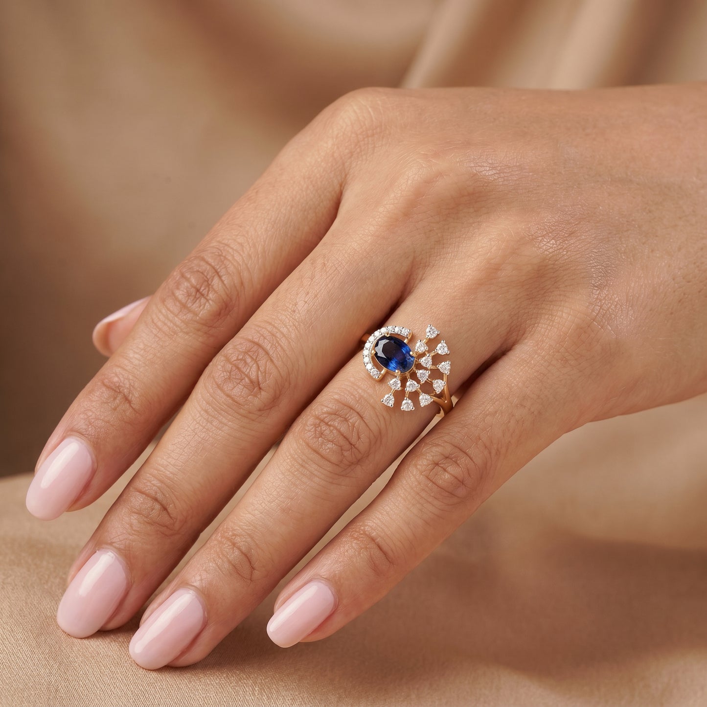 18Kt Blue Sapphire Diamond Cocktail Ring for Women
