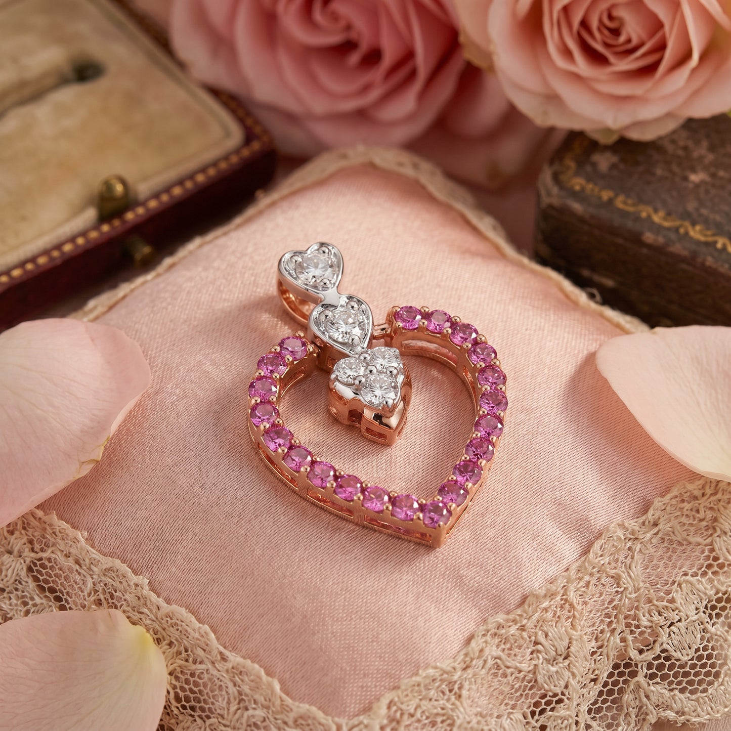 18KT Rose Gold Diamond Heart Pendant for Women