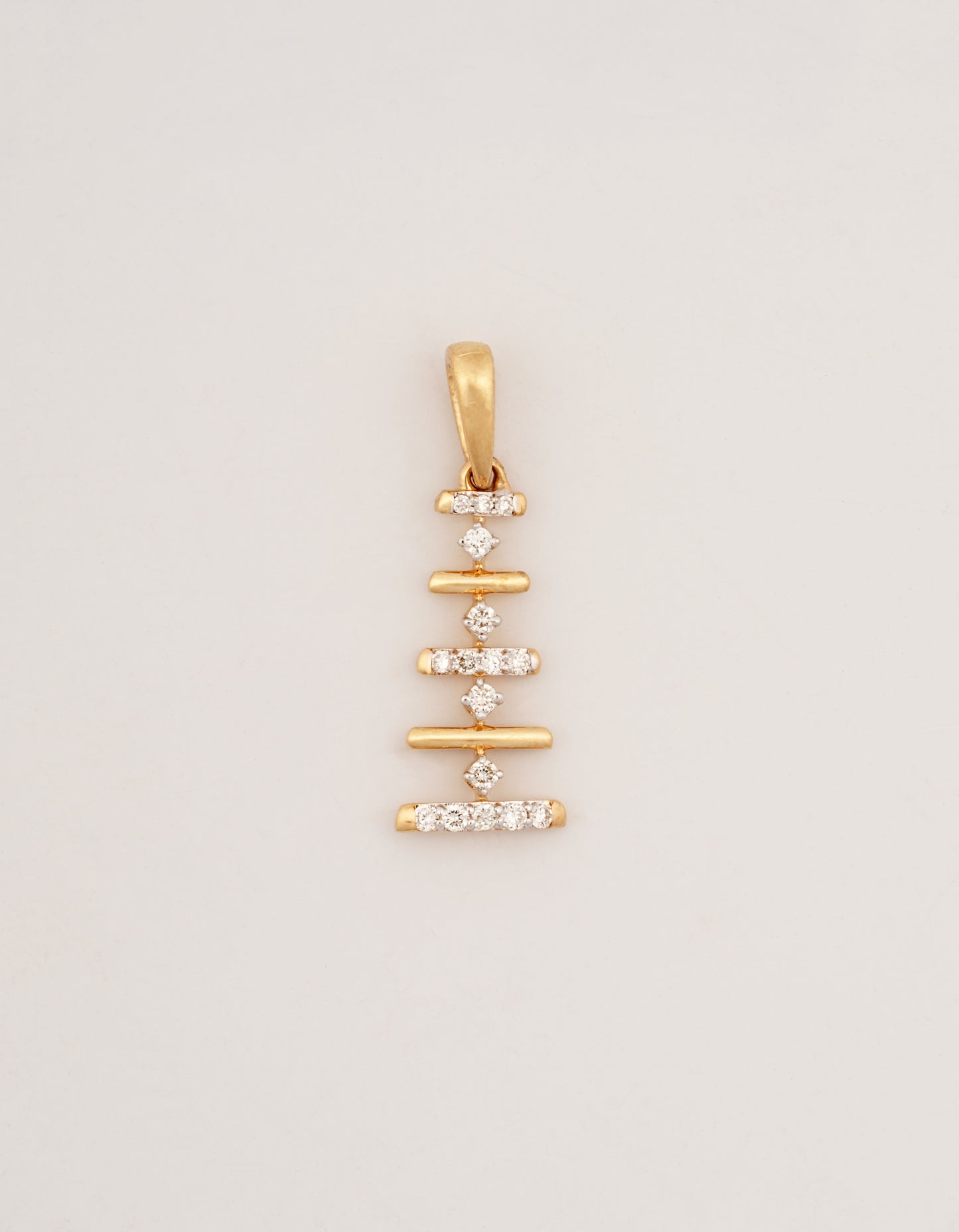 Cascade 18kt Gold Diamond Bar Pendant for Women