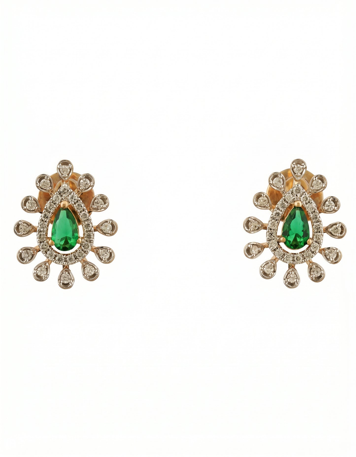 18Kt Emerald & Diamond Women’s Stud Earrings for Wedding