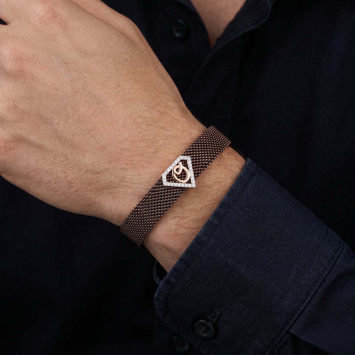 Q Initial Diamond 18kt Rose Gold Mesh Bracelet for Men