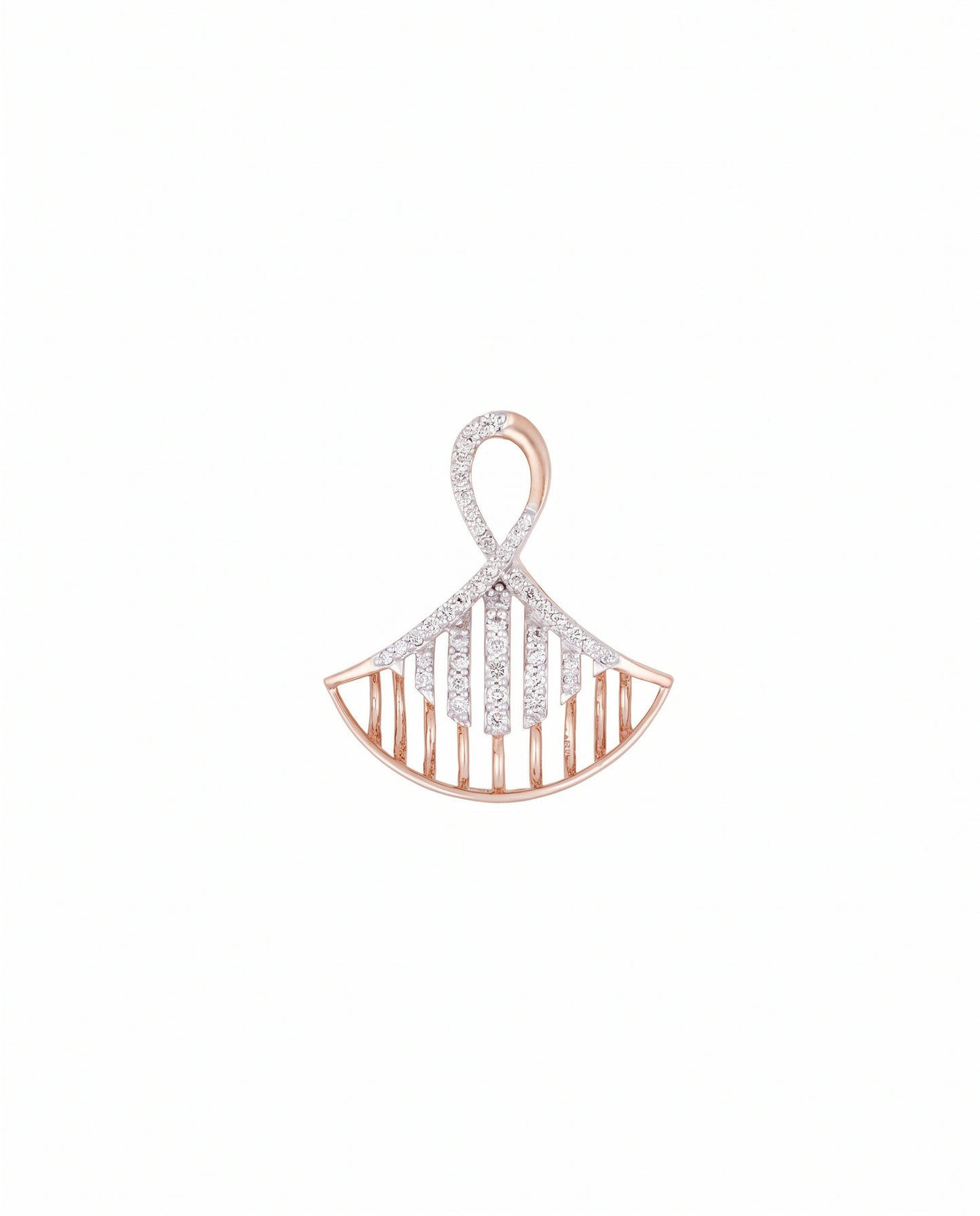 18kt Fan Infinity Daily Wear Diamond Pendant for Women
