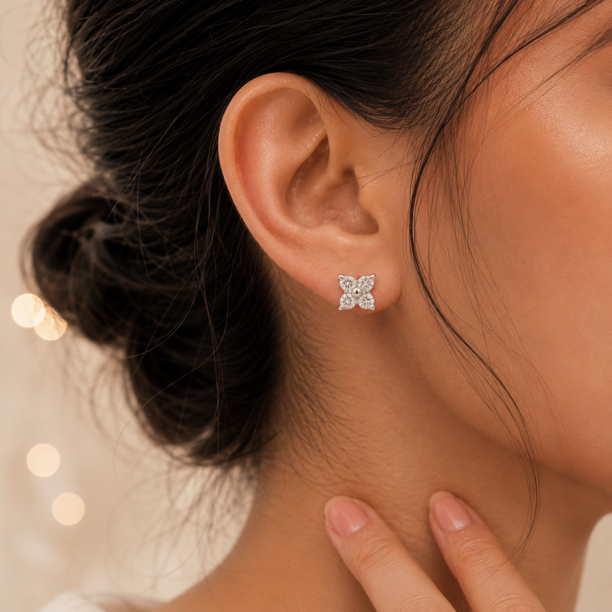 18KT Gold Four Diamond Clover Stud Earrings Women