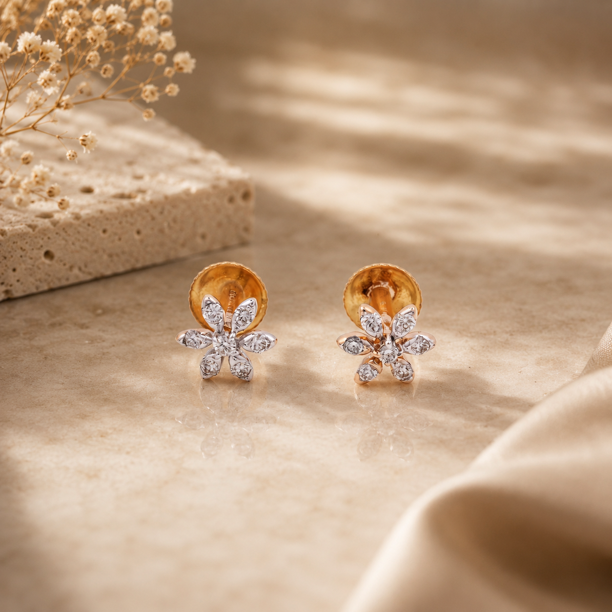 18Kt Yellow Gold Diamond Daisy Huggie Earrings