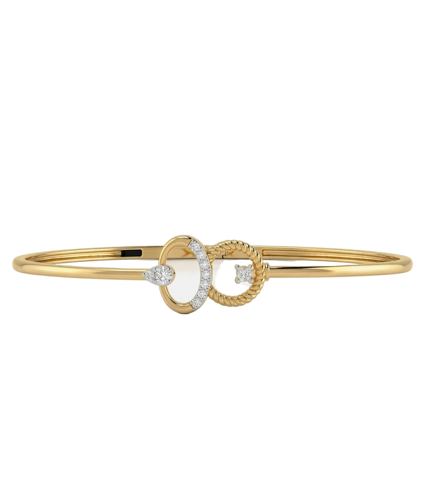 Interlocked Minimal Diamond Bangle in 18kt Yellow Gold