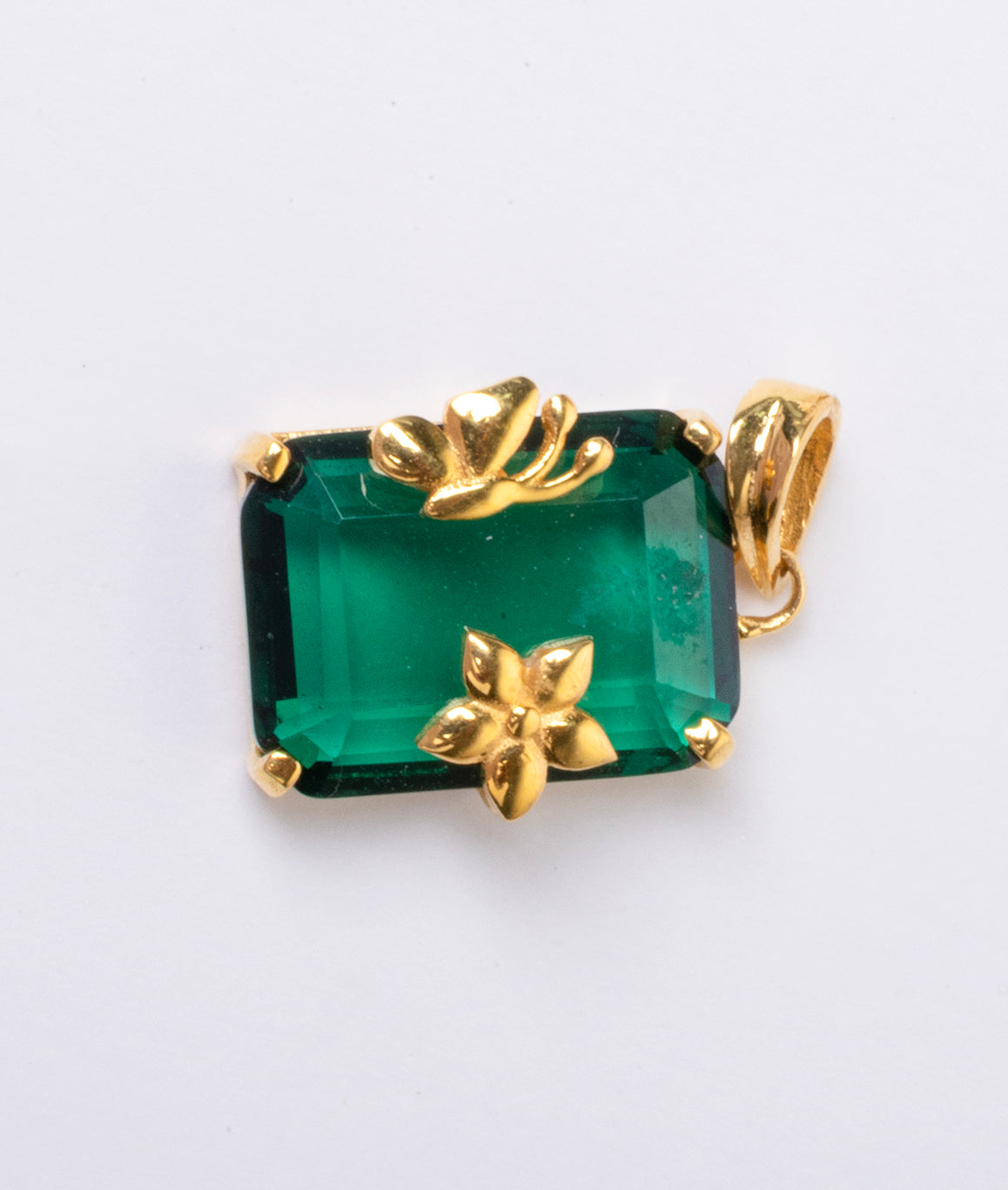 Emerald 18kt Yellow Gold Festive Gemstone Pendant for Women