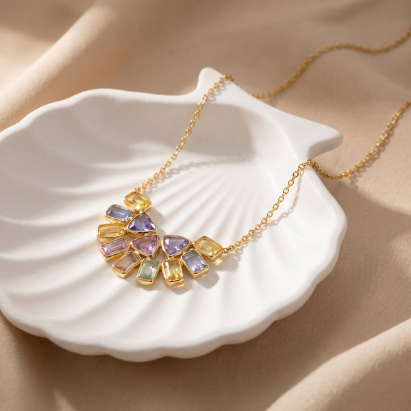 Prism 18kt Gold Party Wear Gemstone Pendant Chain for Women