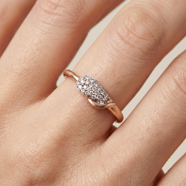 Paakhi Diamond Petal 18kt Rose Gold Ring For Women