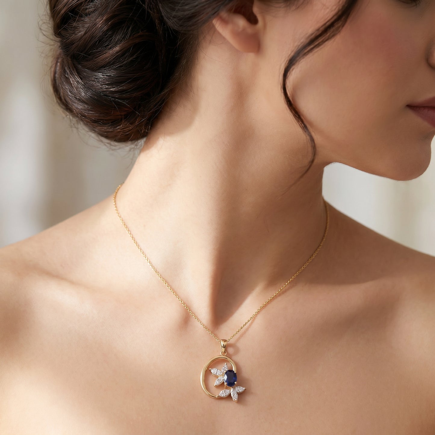18KT Gold Diamond Blue Stone Pendant Women