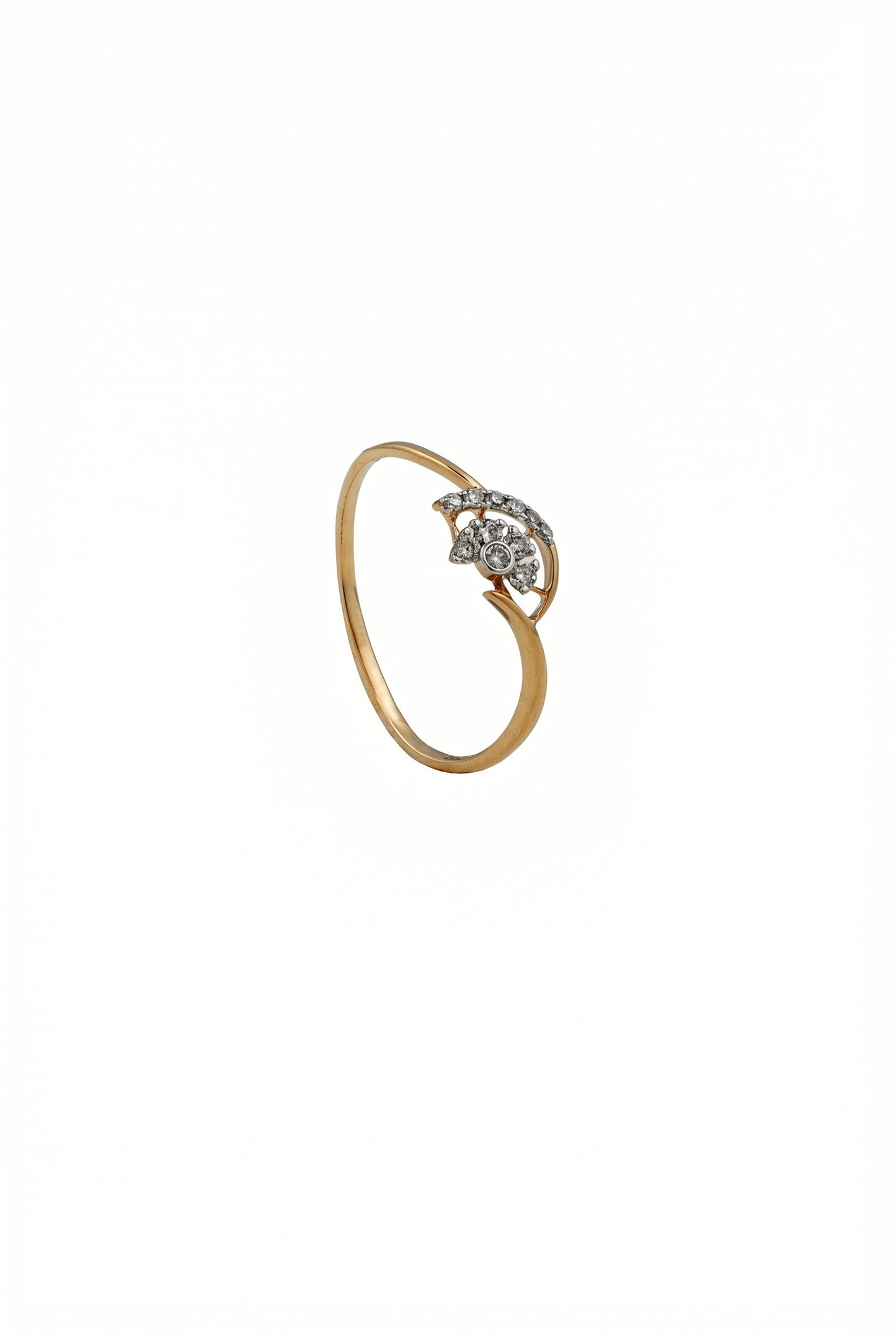 18kt Gold Spiral Bloom Diamond Ring for Women