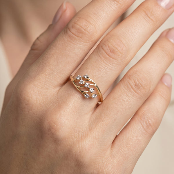 18kt Gold Open Leaf Diamond Ring for Women