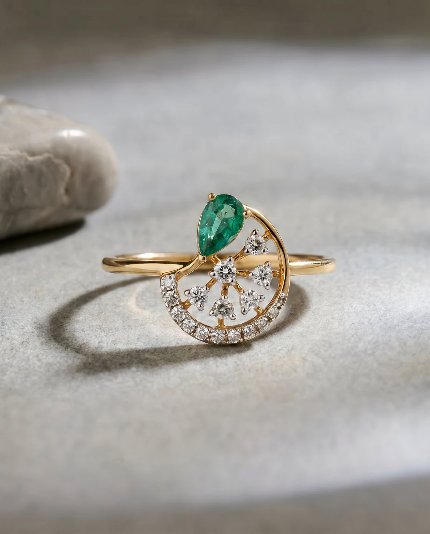 18kt Gold Diamond Crescent Party Ring for Women