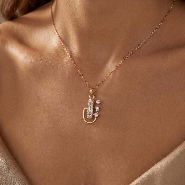 18kt Gold Arch Daily Wear Diamond Pendant for Women