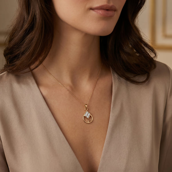 18kt Gold Open Teardrop Diamond Pendant for Women