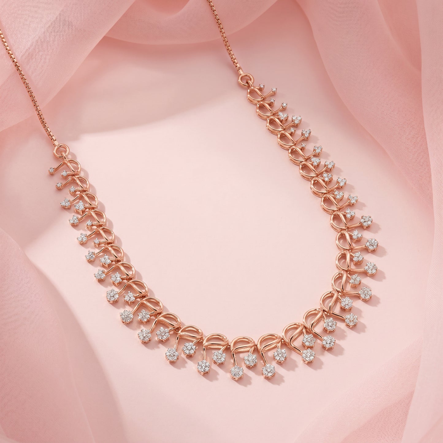 Diamond Cluster Vine Necklace in 18kt Rose Gold for Women