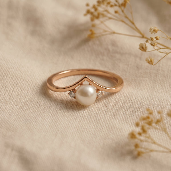 18KT Rose Gold Pearl & Diamond Chevron Ring Women