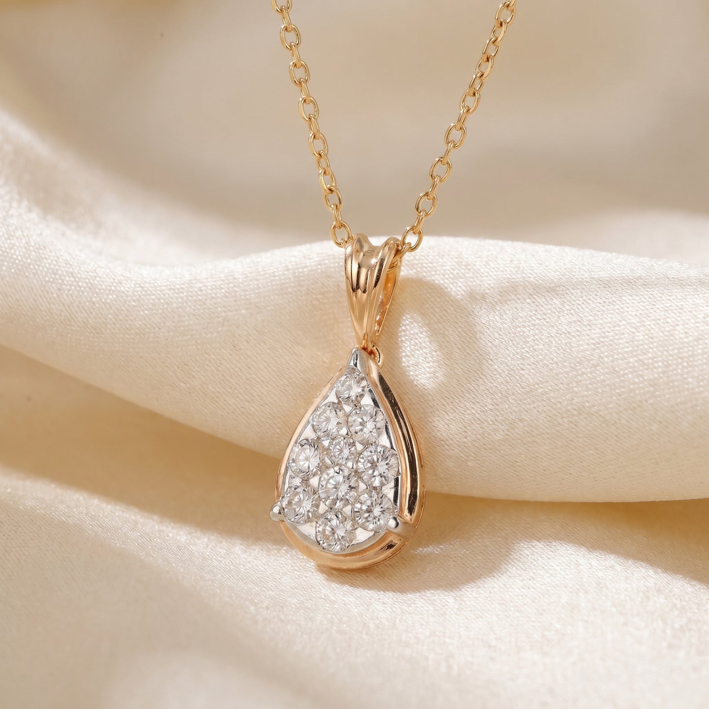 18KT Yellow Gold Diamond Teardrop Pendant For Women