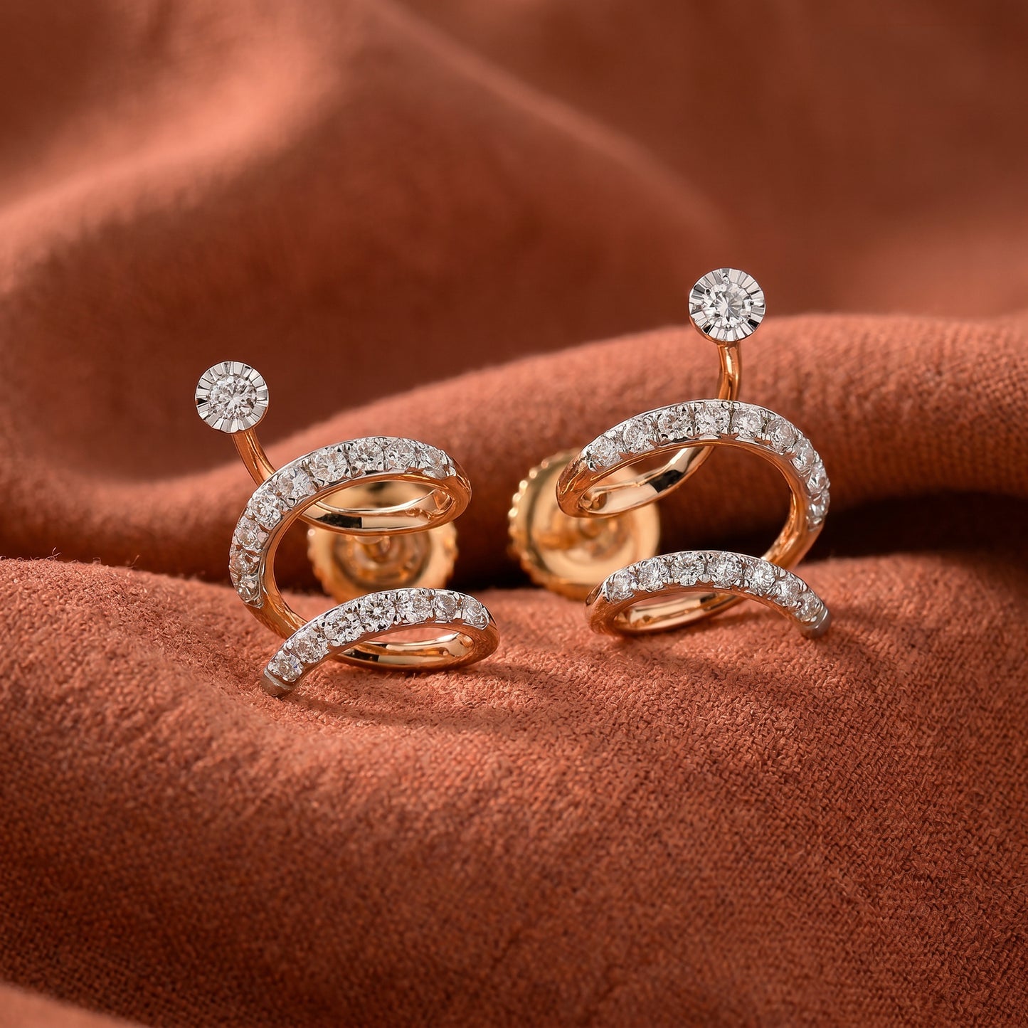 18KT Yellow Gold Diamond Swirl Stud Earrings Women
