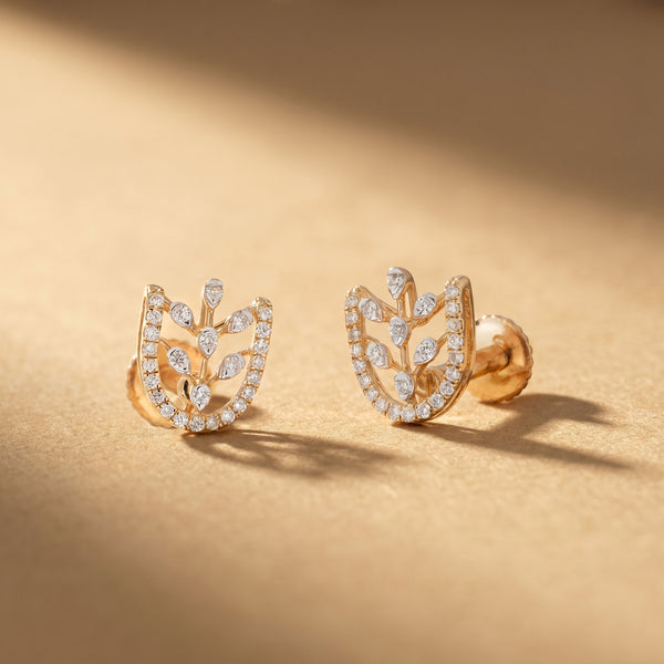 18Kt Yellow Gold Diamond Leaf Stud Earrings for Women