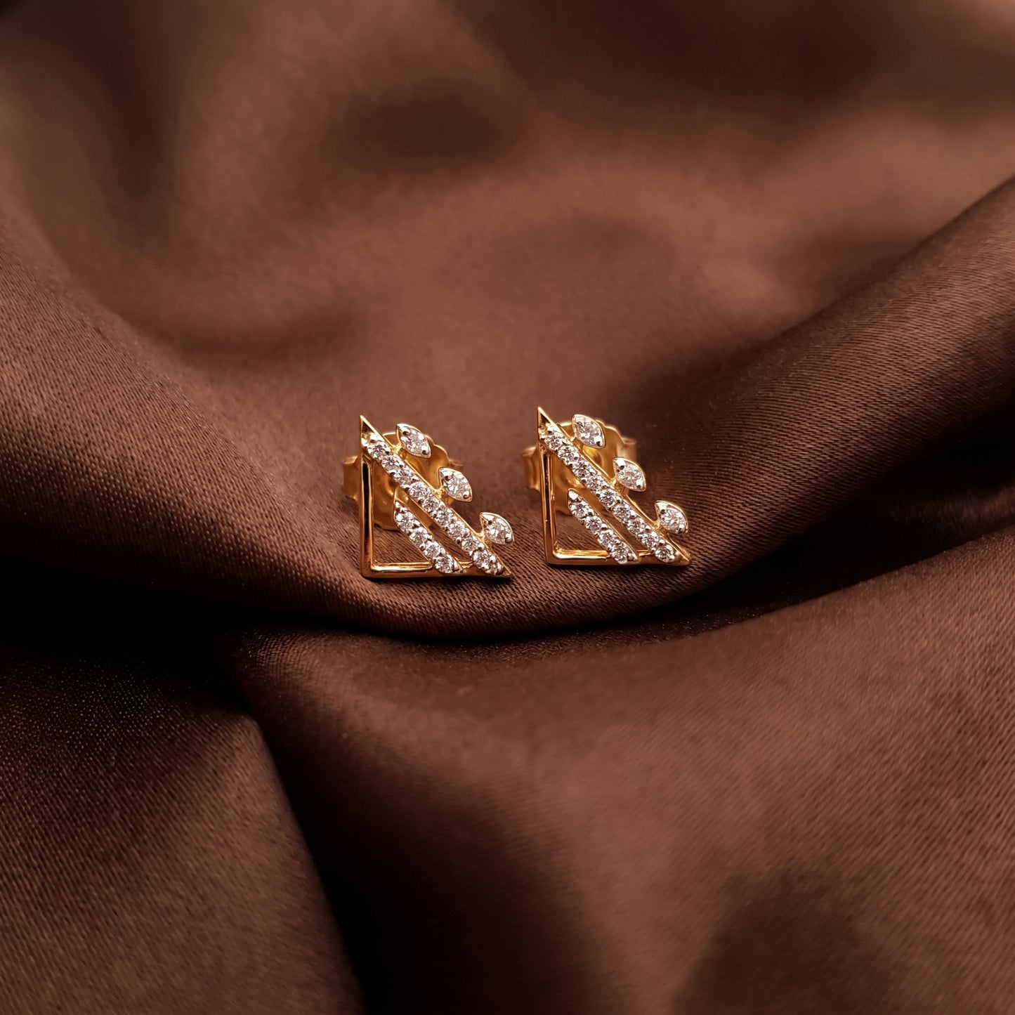 18KT Yellow Gold Geometric Diamond Stud Earrings For Women