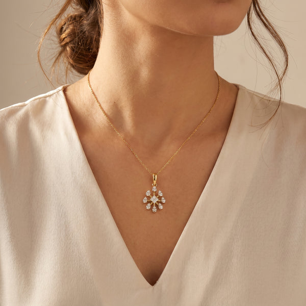 Celestia Diamond Pendant in 18KT Gold for Women