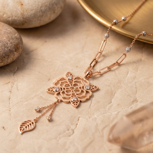 18KT Rose Gold Floral Filigree Necklace for Women