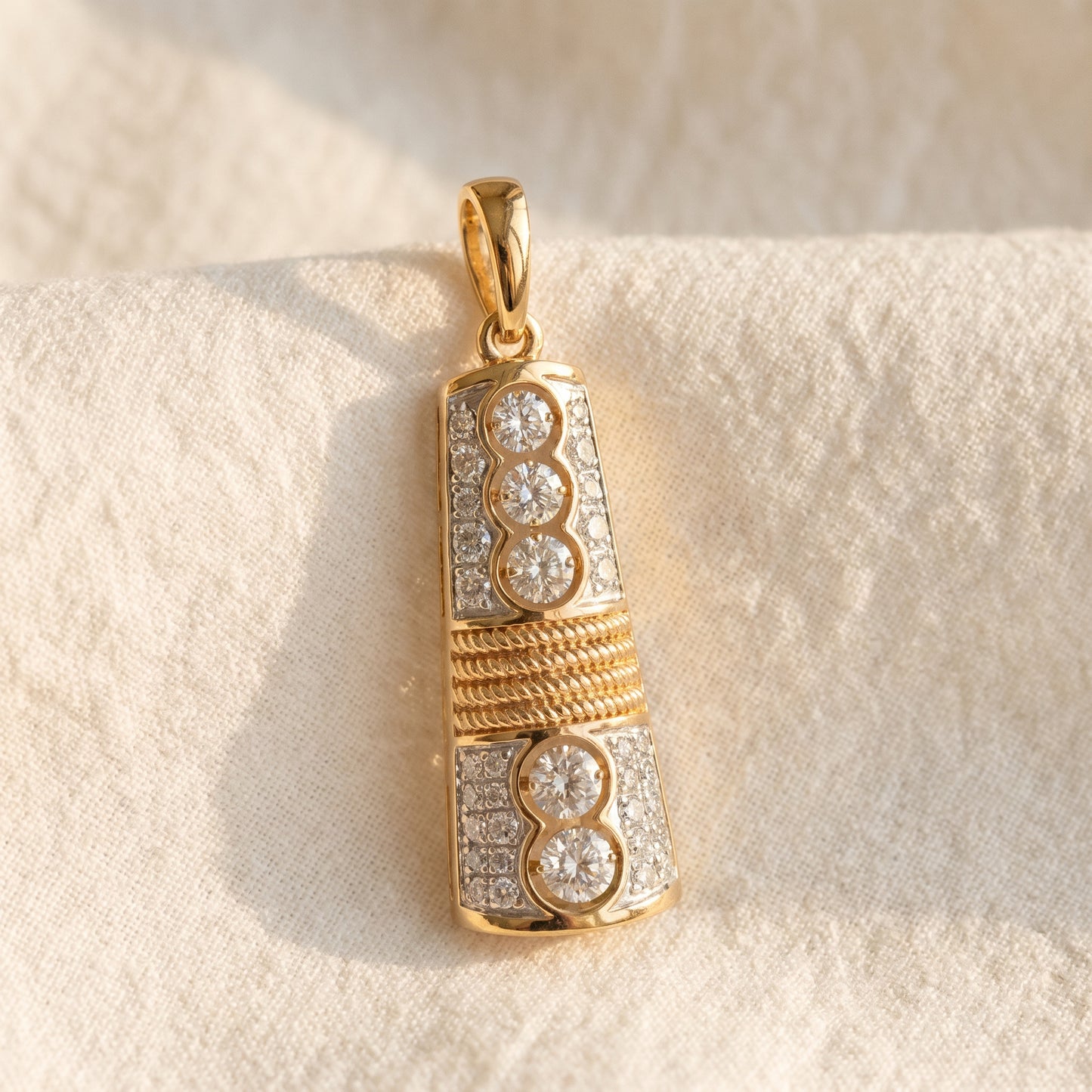 18KT Gold Diamond Textured Pendant for Women