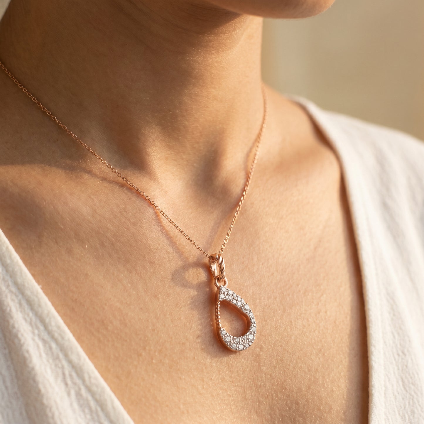 18KT Rose Gold Diamond Teardrop Pendant for Women