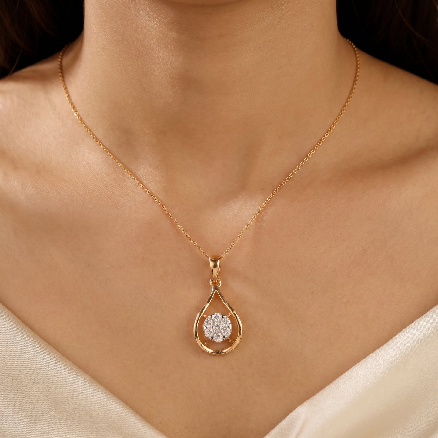 18KT Gold Diamond Cluster Teardrop Pendant