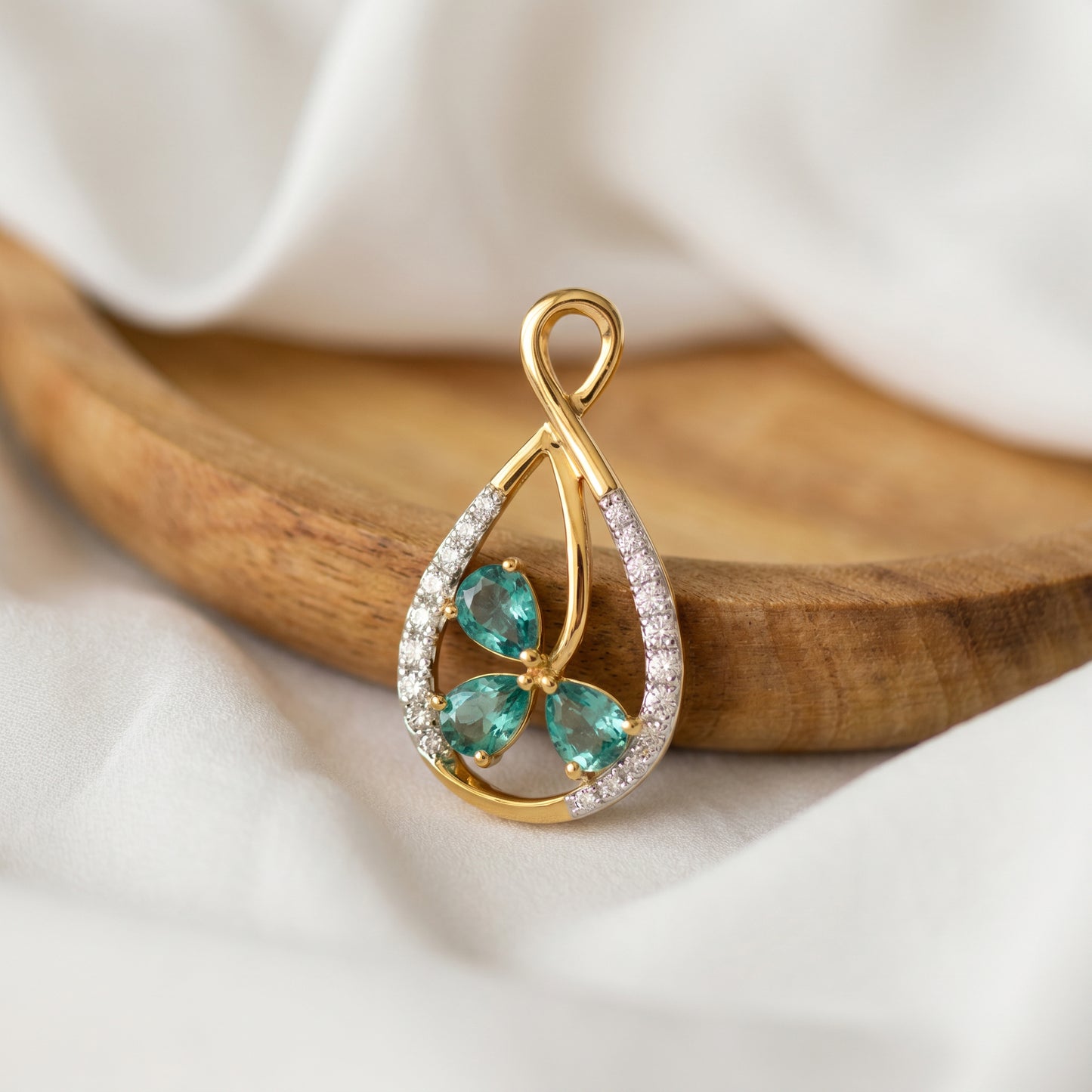 18KT Gold Diamond & Colour Stone Pendant