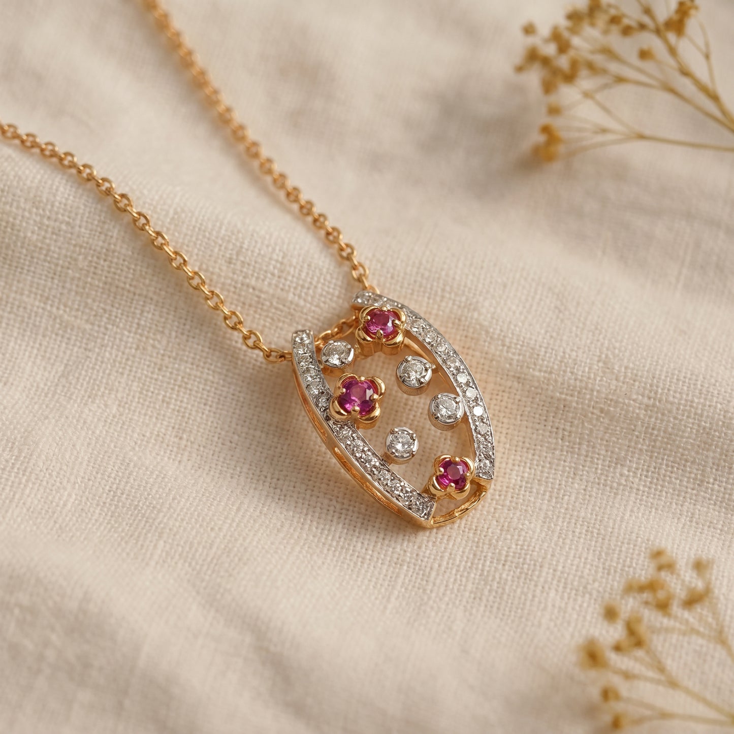 18KT Yellow Gold Diamond Colour Stone Pendant Chain