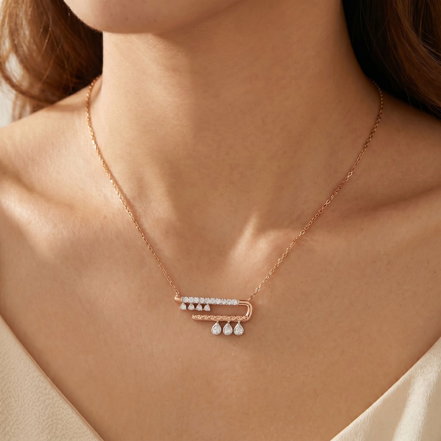 18KT Rose Gold Diamond Bar Necklace for Women