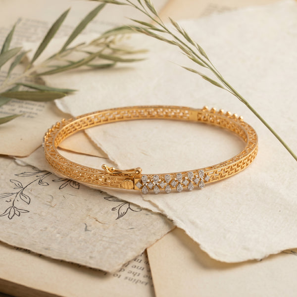 18KT Rose Gold Diamond Filigree Bangle for Women