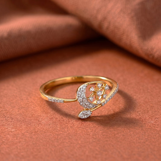 18KT Yellow Gold Diamond Paisley Ring for Women