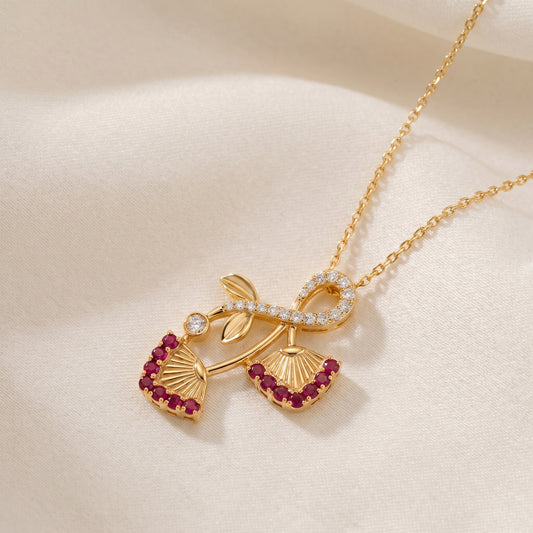 18KT Gold Diamond Flower Pendant Chain for Women