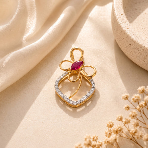 18KT Gold Diamond Flower Party Pendant for Women