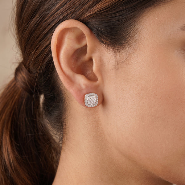 18Kt Gold Diamond Square Cluster Studs