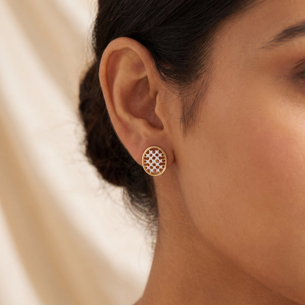 18KT Gold Diamond Round Stud Earrings for Women