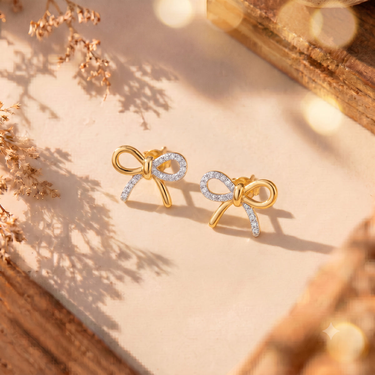 18Kt Gold Diamond Bow Stud Earrings