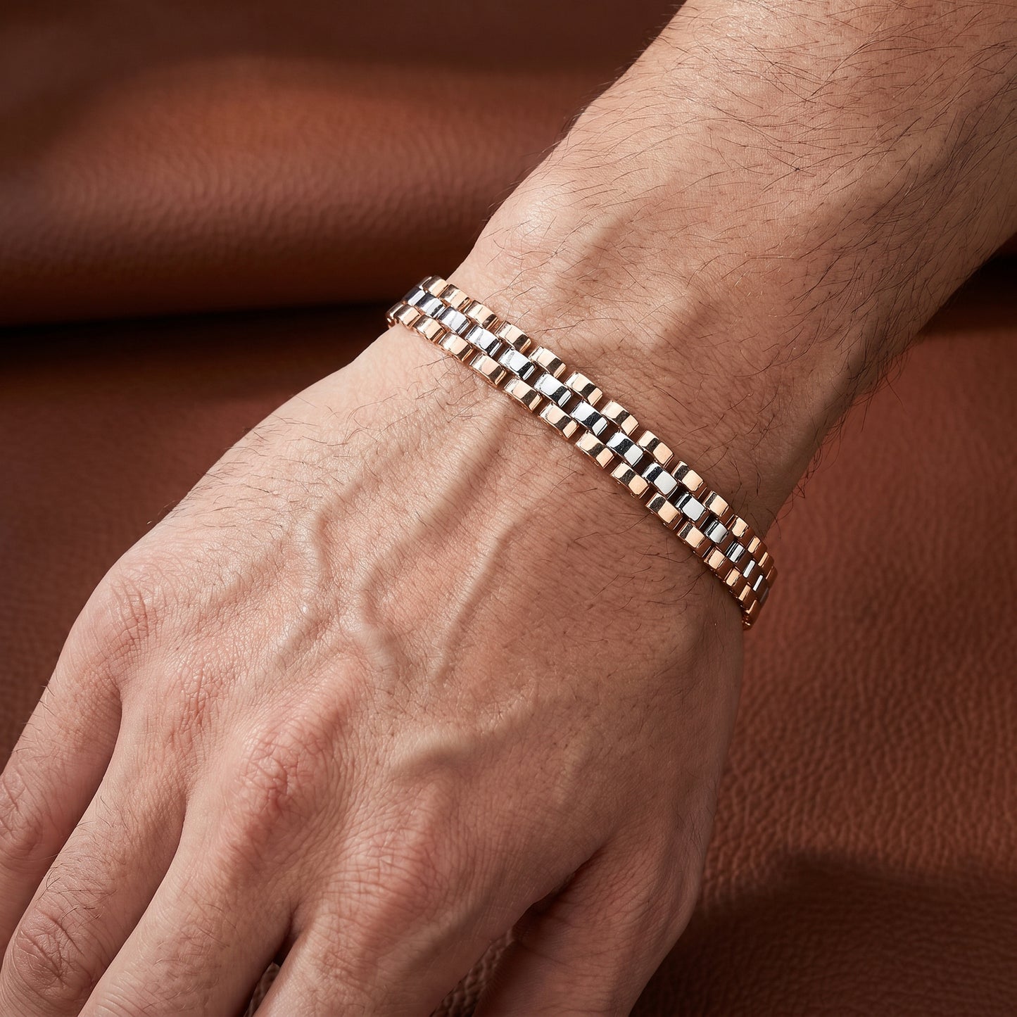 18kt Rose Gold Link Party Wear Bracelet for Men