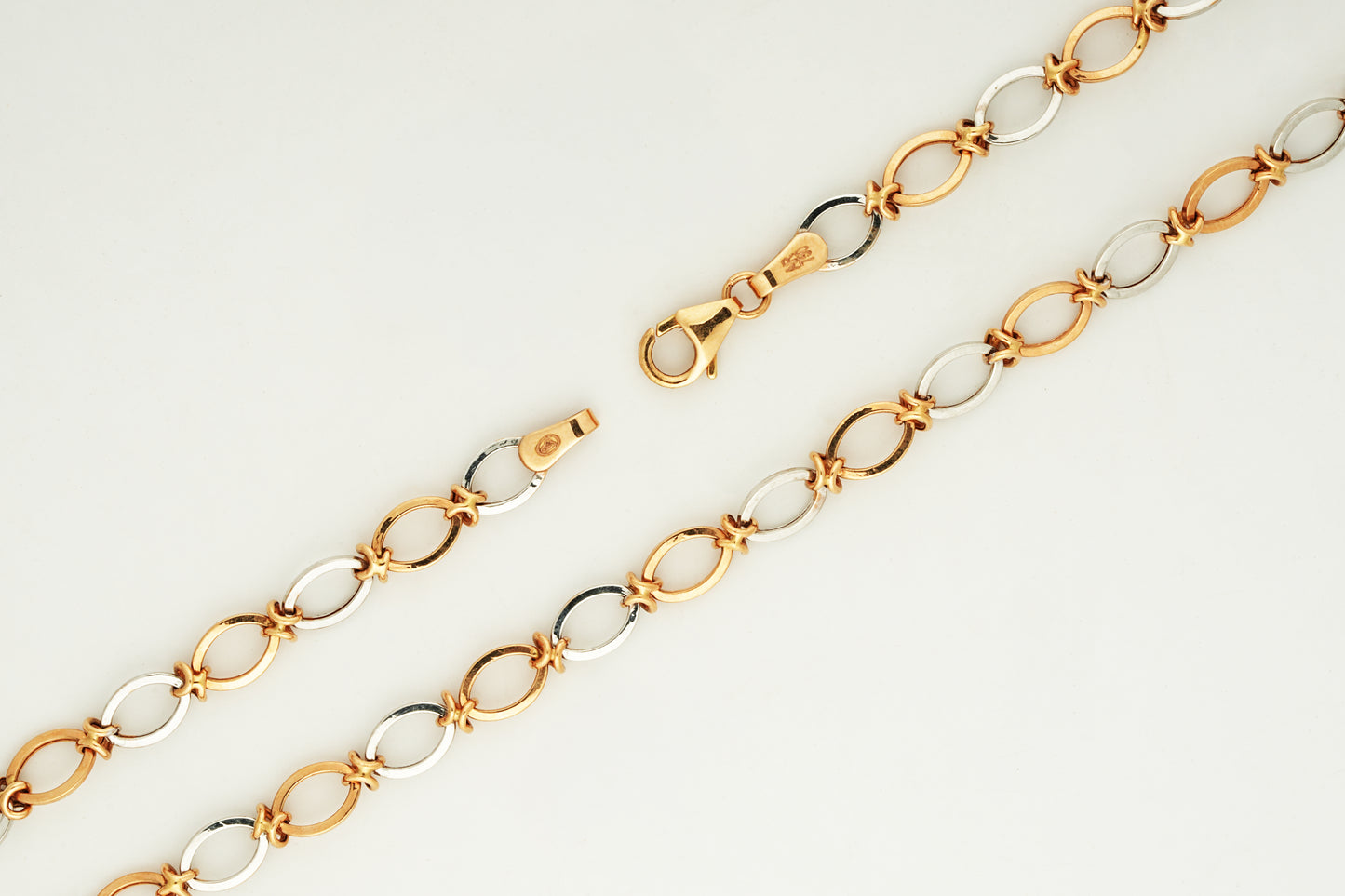Nexus 18kt Dual Tone Oval Link Daily Wear Chain for Men