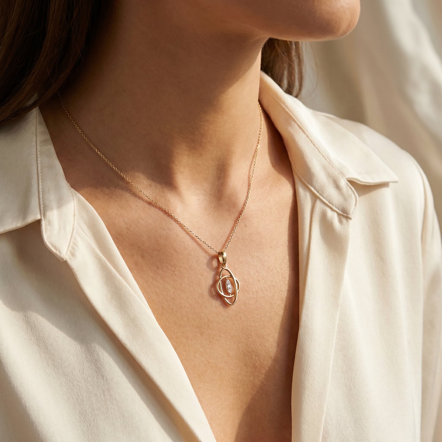 Orbit Interlock 18kt Gold Diamond Pendant for Women