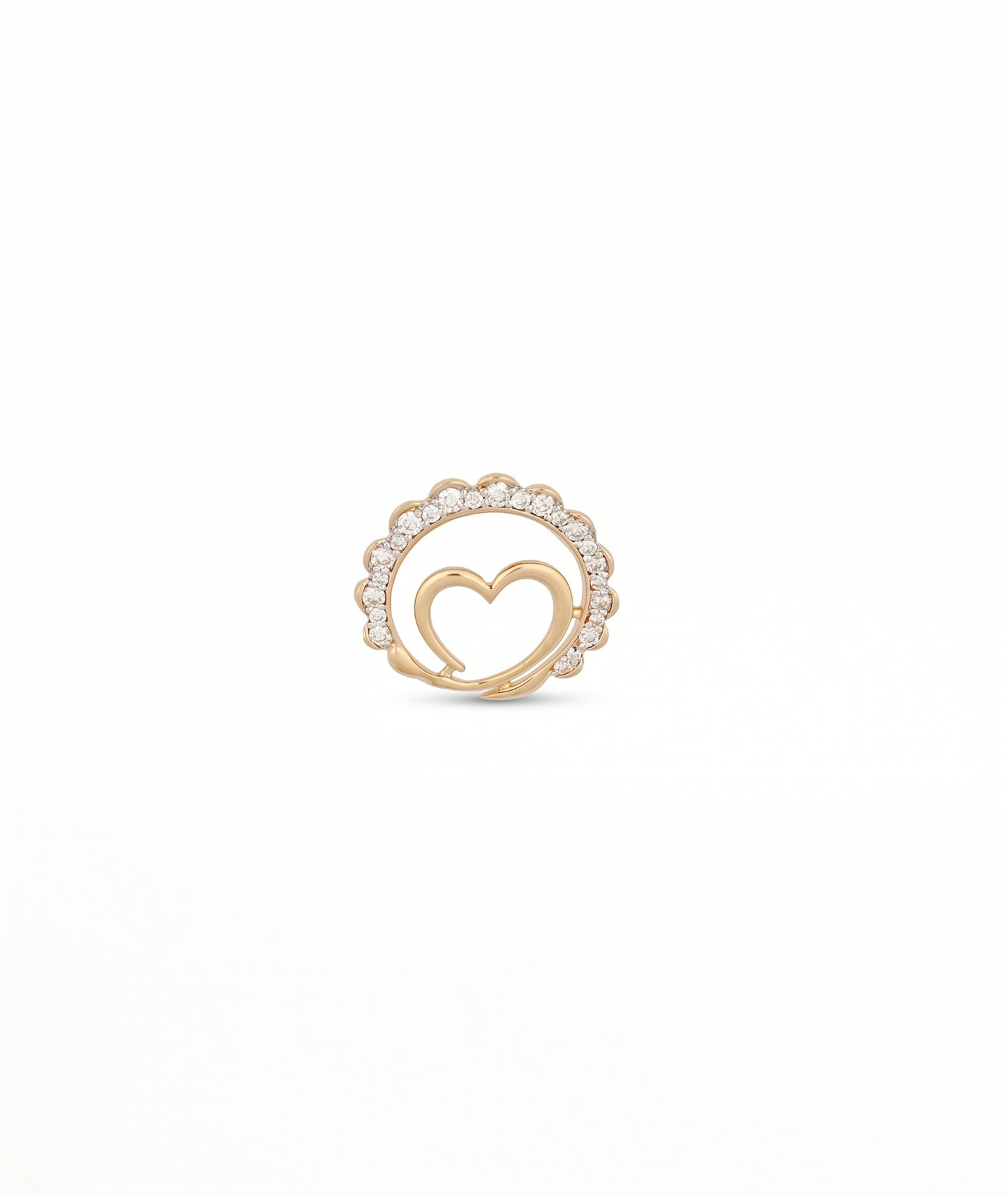 Prema Diamond Circle Heart 18kt Gold Pendant For Women