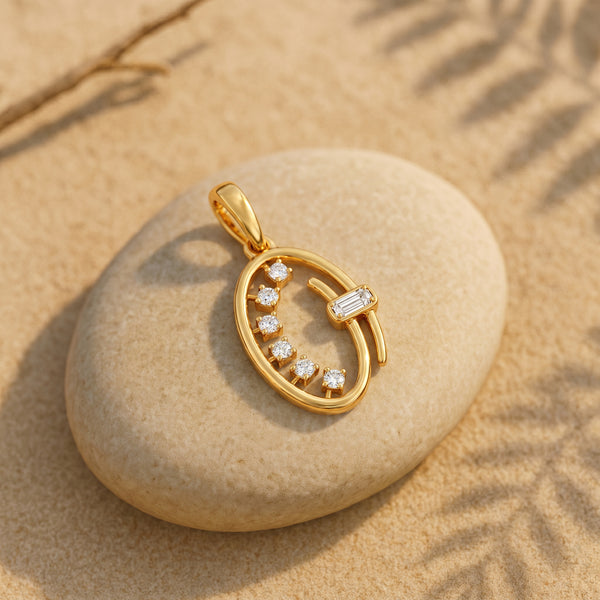 Valay Diamond 18kt Gold Oval Pendant For Women