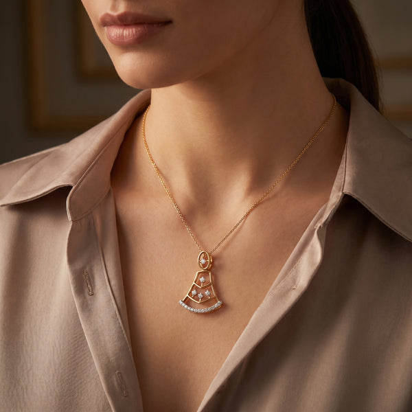 Pankhi Diamond Fan Pendant in 18kt Gold for Women