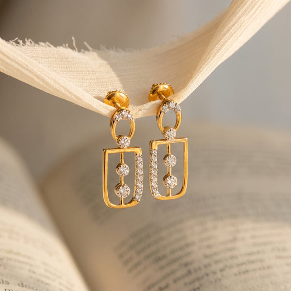 18Kt Gold Geometric Diamond Drop Earrings for Women