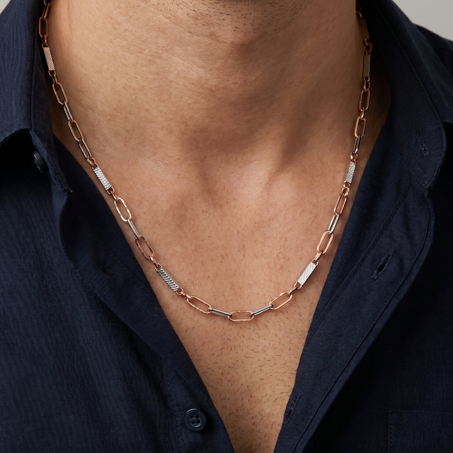18kt Two-Tone Gold Diamond-Cut Bar Chain for Men